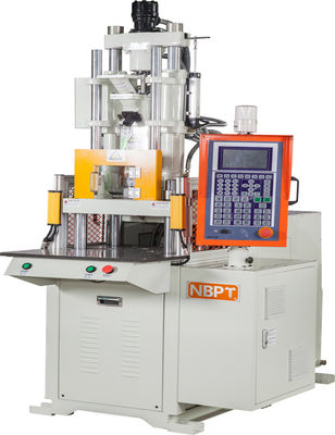 45T machine de moulage par injection de précision verticale en plastique verticale