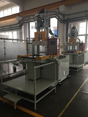 1.6T PT-450D Table coulissante verticale machine à injection en plastique