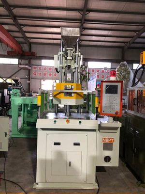 Machine de coulée automatique à haute efficacité en fibre de carbone verticale à double coulée