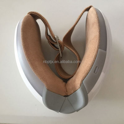 Machine de fabrication de lames de ventilateur verticale